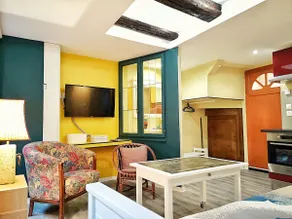★Charming★Center★Private Parking★CLEAN★ - Image 2