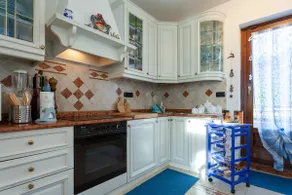 Typical Aosta Valley house with garden - Image 2
