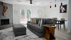 Stylish & Convenient 2bd, 2 1/2ba - Image 4