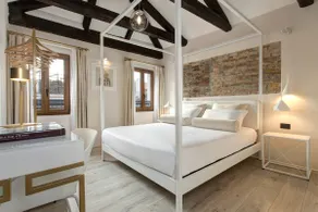 Romantic Suite San Marco - Image 3