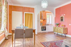 Ebe Rooms - The Chatterbox Apartment - Image 4