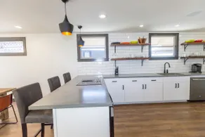 The Loft on Birch, Downtown Walla Walla, sleek modern industrial Condo - Image 3