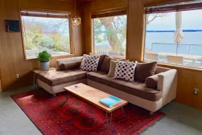 Whidbey & Chill - Mid-Century Modern Waterfront - Image 3