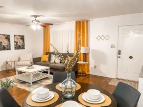 Tally Town Gem: 2BR/2BA Townhome, Sleeps 6! - Image 2