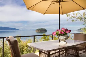 The Crow's Nest on Chuckanut Bay—Waterfront - Image 2