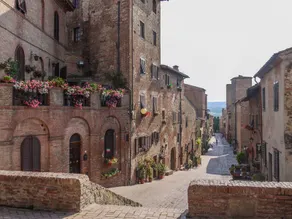 Medieval Village Apt btwn Florence Siena - Image 3