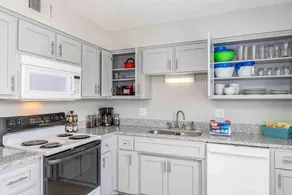 Walk to NEW Water Park 3 Bdrm 2.5 KKQ~Trails - Image 4