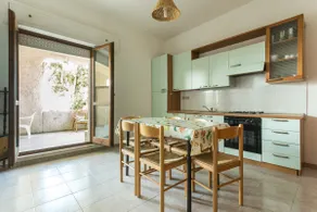 Appartamento  vista mare  con ampia veranda - Image 3
