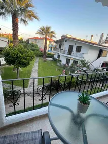 Seaside Apartment & Balcony View - Image 3
