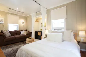 Entire House | By Beach | Parking | Wholefoods - Image 2