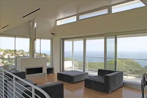 Malibu Modern Sanctuary w/ Jaw-Dropping Ocean View - Image 3
