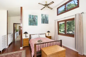 Unique, eco-friendly, rural house - Image 4