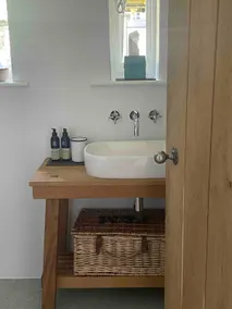 1 bedroom mezzanine studio - Image 2