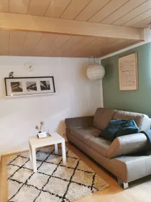 Modern and cozy studio - Image 2