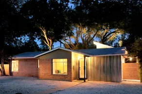 Hip Oasis, Backyard Forest & Hot Tub - Image 3