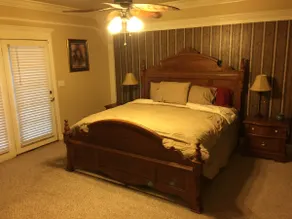 3br by G'ville Lake w/ boat parking & fam friendly - Image 5