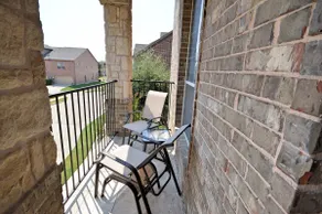 3 Story Townhome (3 bed, 3 baths) 1Gig EV Chrg - Image 5