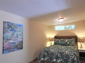 Fern Creek Cottage- peaceful creekside setting - Image 5