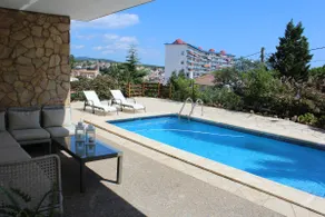 EL BOSQUET. CHALET WITH OCEAN VIEWS AND POOL - Image 2