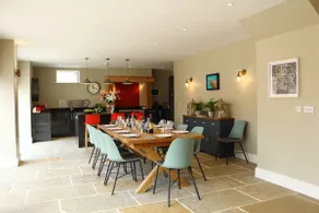 The Granary, near York with Hot Tub - Image 4