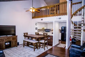 Gem in the heart of Fairfield Glade - Image 2