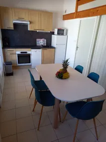 House with terrace 450 m from sea, city center, parking - Image 2