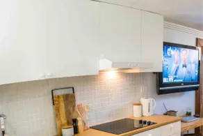 Self Contained Guest House by the beach. - Image 2