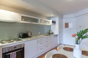 Cloisters 7 - Central Subiaco - Executive Style - Image 3