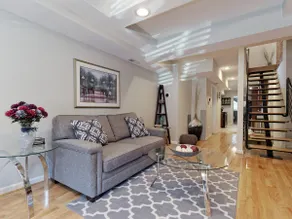 Entire Upper Fells Point 3 Bedroom Beauty! - Image 2