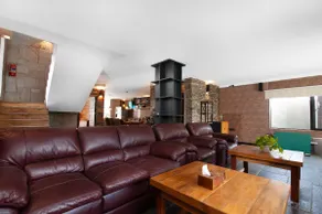luxury home II - Image 2