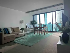 Quiet CBD 3b2b apartment + free parking - Image 3