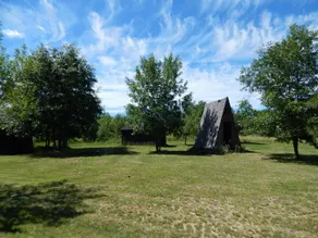 Secluded lakefront cabin w/5 ac. of land&HOT TUB! - Image 4