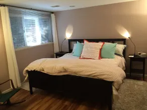 Modern Garden Level Apartment - Image 5