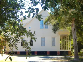 Bellevue Manor in the Heart of Cajun Country - Image 3