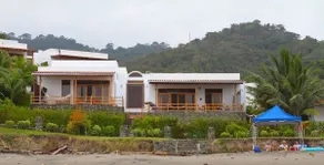 Beach house - Image 2