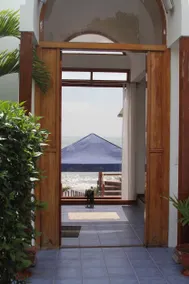 Beach house - Image 3