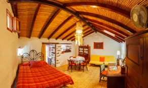 Casa La Pintora, 2km de la playa, jardin, caminatas, parque natural, WiFi AGAETE - Image 2