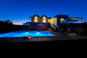 Orianna Sea View Villa - Image 4