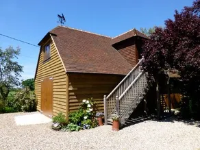 The Shed - Studio on Romney Marsh, glorious views - Image 5