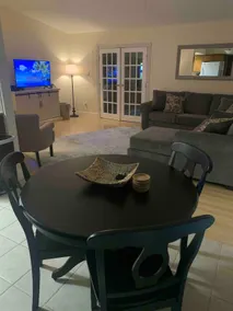 Quiet Family Friendly Home - Garage & Office - Image 3