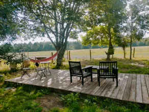 Romantic air-conditioned suite facing the horses - Image 3