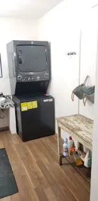 Cute Cozy Loft | 10 min to Apt | Electronic Check-in - Image 3
