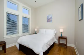 Stunning Cottage in Quiet area by the Beach QL10 - Image 4
