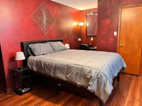 Entire Upstairs. Living Room, 2Bedrooms, more! - Image 2