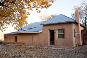 Beautiful Adobe Retreat in the Abiquiu Village - Image 2