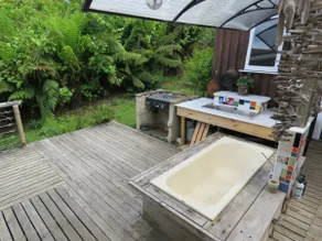 Winkle Shack - waterfront, wood fire, outdoor bath - Image 4