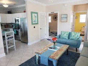 Updated Coastal Chic Villa @ Purple Parrot Resort - Image 5