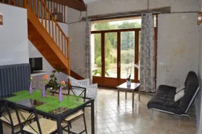 Gîte 5 personnes au calme avec jardin, piscine, proche d'Amboise - Image 2