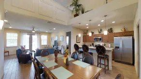 6 Bed, 4 Bath perfect for group or large family - Image 3