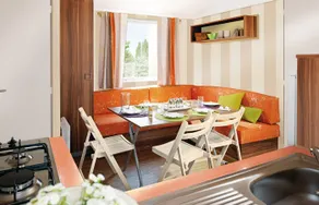 Beach Bungalow T.C - Image 5